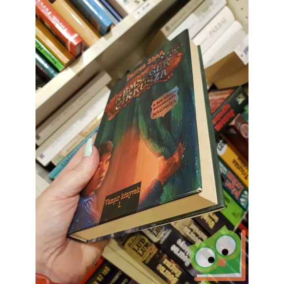 Darren Shan: Rémségek Cirkusza (Darren Shan regényes története 1.)