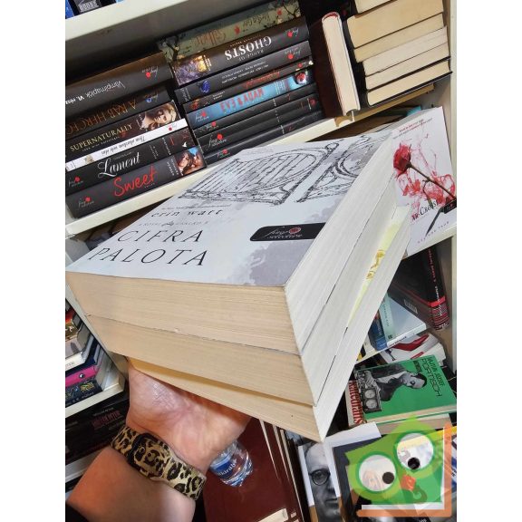 Erin Watt: A Royal család I-III. (Rubin pöttyös könyvek, Fine Selection)