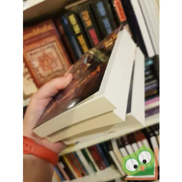   R. A. Salvatore - Geno Salvatore: Tymora köve trilógia (a 3 kötet egyben!)