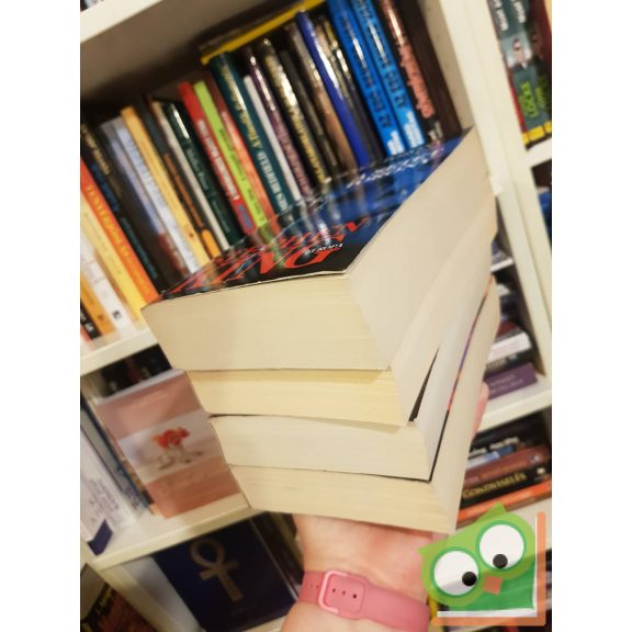 Stephen King: A Setét torony sorozat (7 kötet)