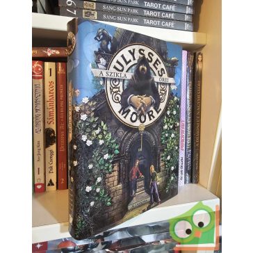   Pierdomenico Baccalario: A szikla őrei (Ulysses Moore 5.) - Visszatérés a kezdetekhez