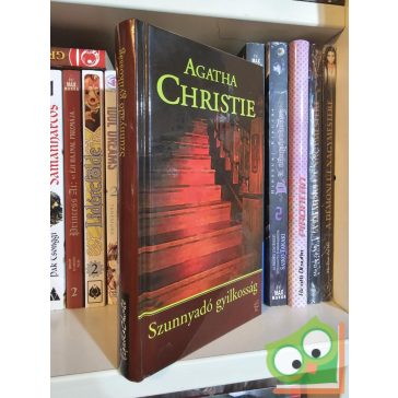 Agatha Christie: Szunnyadó gyilkosság  (Miss Marple 13.)