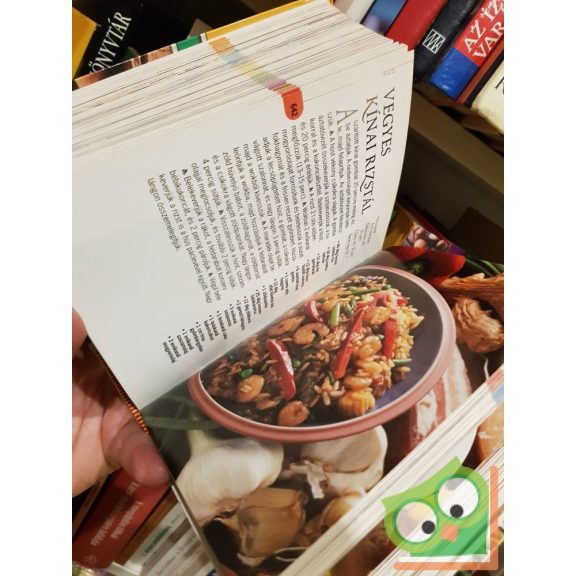 Tészta és rizs ÖT FÖLDRÉSZ HATSZÁZ RECEPTJE