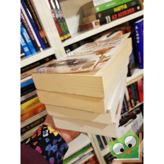 Loretta Chase: Úri csirkefogók sorozat 4 kötet együtt