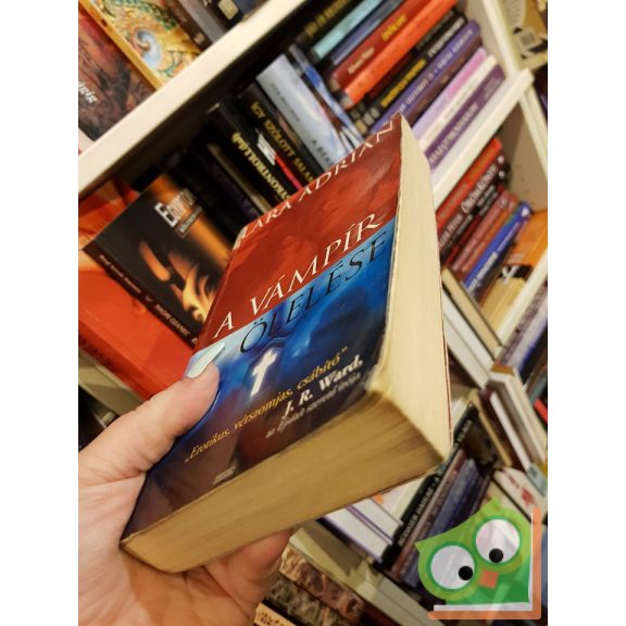 Lara Adrian: A vámpír ölelése (Éjfél szülöttei 2.)