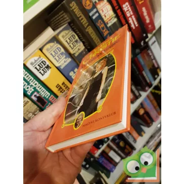 Agatha Christie, Charles Osborne: A váratlan vendég