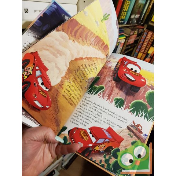 Disney Pixar: Verdák2-  A kém aki megmenti a világot (Disney könyv Klub sorozat)