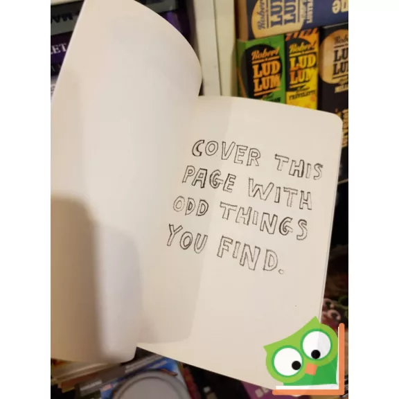 Keri Smith: Wreck This Journal Everywhere  (English book)